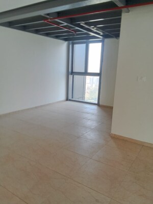 Room in  Office Space at Piramal Mahalaxmi, Mahalaxmi – for Rent