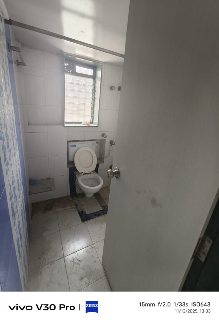 Master Bedroom, om-paras 3 Bedroom 1000 Sq.Ft. Apartment In Vile Parle East Mumbai 9527182