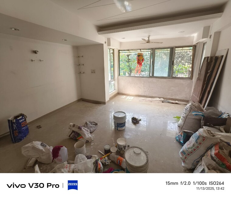 Living Room, om-paras 3 Bedroom 1000 Sq.Ft. Apartment In Vile Parle East Mumbai 9527182