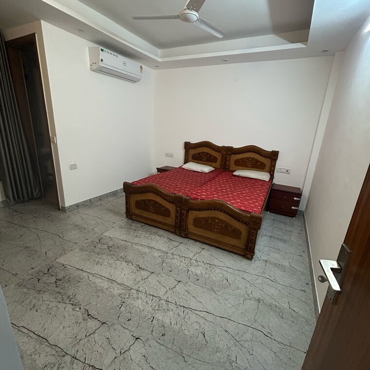 Bedroom, masjid moth 2 Bedroom 900 Sq.Ft. Builder Floor In Masjid Moth Delhi 9527205