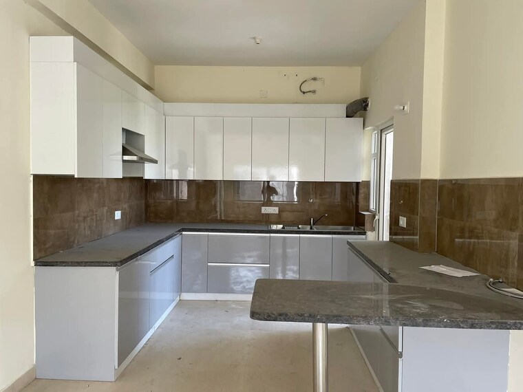 Kitchen, bptp-amstoria 3 Bedroom 2229 Sq.Ft. Builder Floor In Sector 102 Gurgaon 9527207