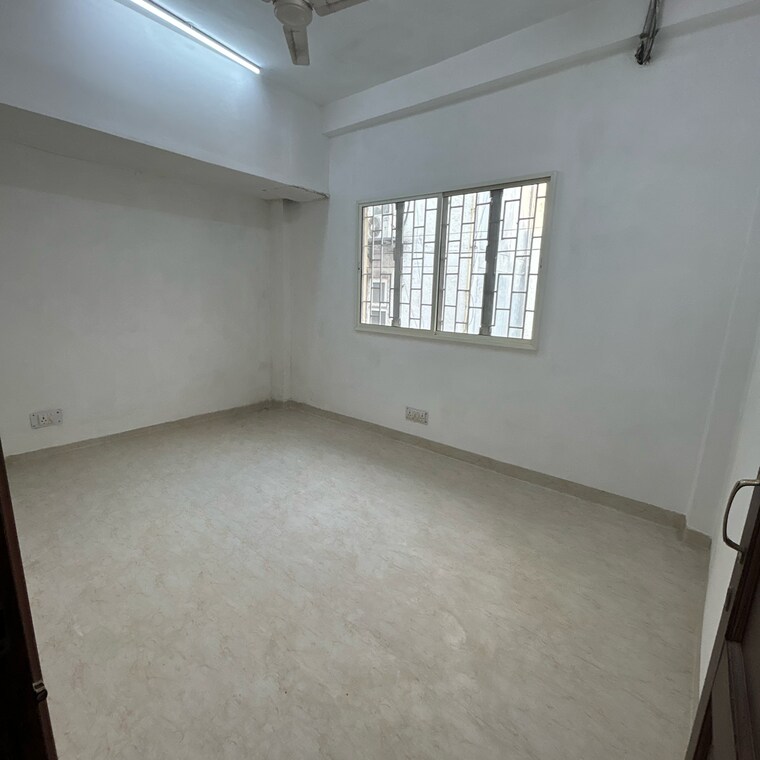 Room, south extension i 2 Bedroom 900 Sq.Ft. Builder Floor In South Extension I Delhi 9527211