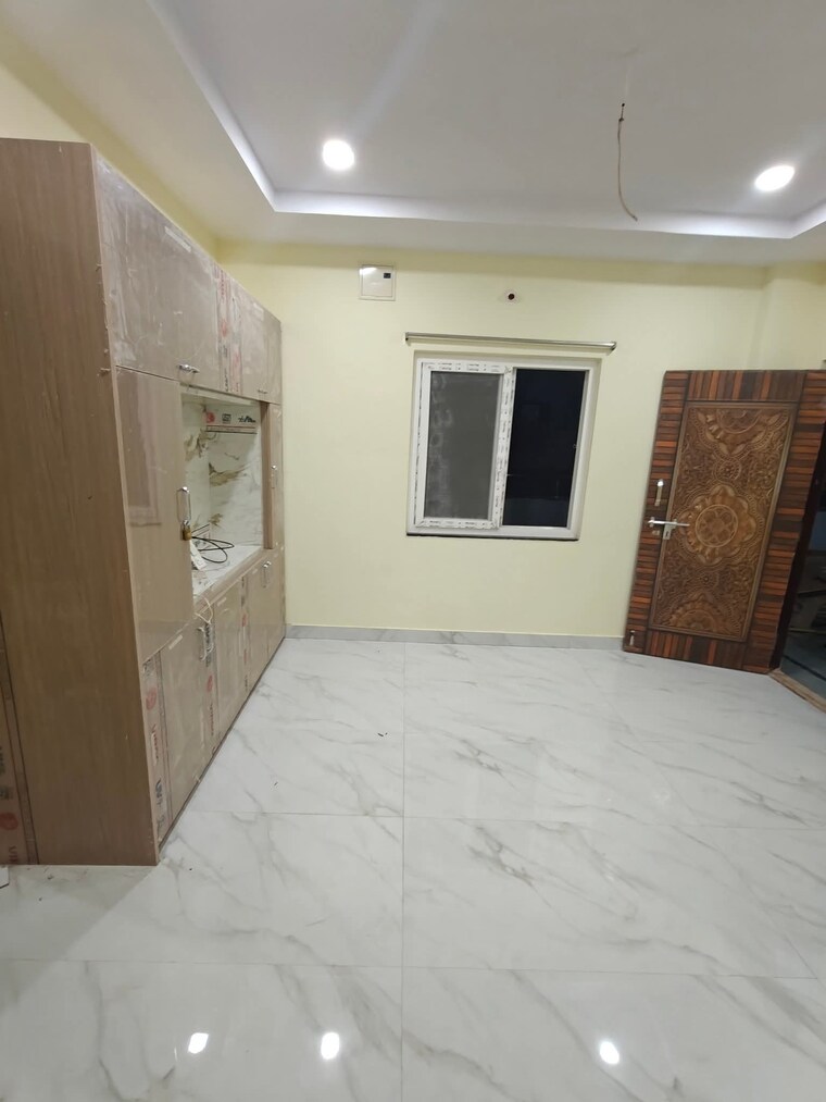 Room, kondapur 1 Bedroom 550 Sq.Ft. Apartment In Kondapur Hyderabad 9527261