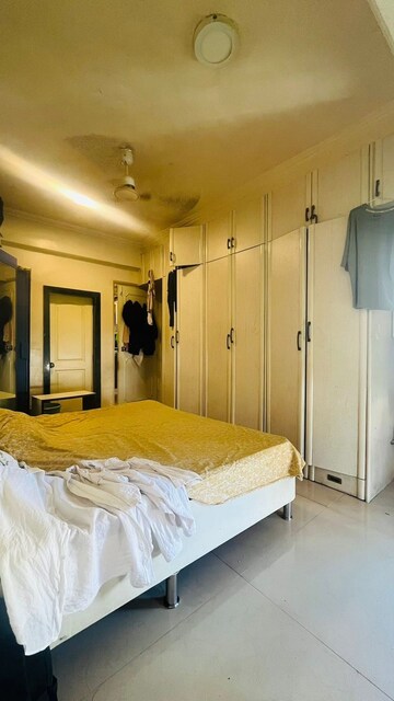 Bedroom in 2 BHK Apartment at Bhagwati CHS, Andheri West – for Rent