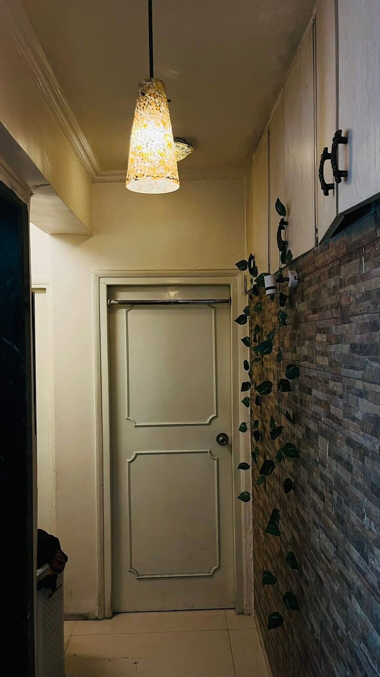 Bathroom, bhagwati-chs 2 Bedroom 900 Sq.Ft. Apartment In Andheri West Mumbai 9527266