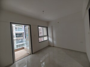 Room in 2 BHK Apartment at Dream Metropark County, Balewadi – for Rent