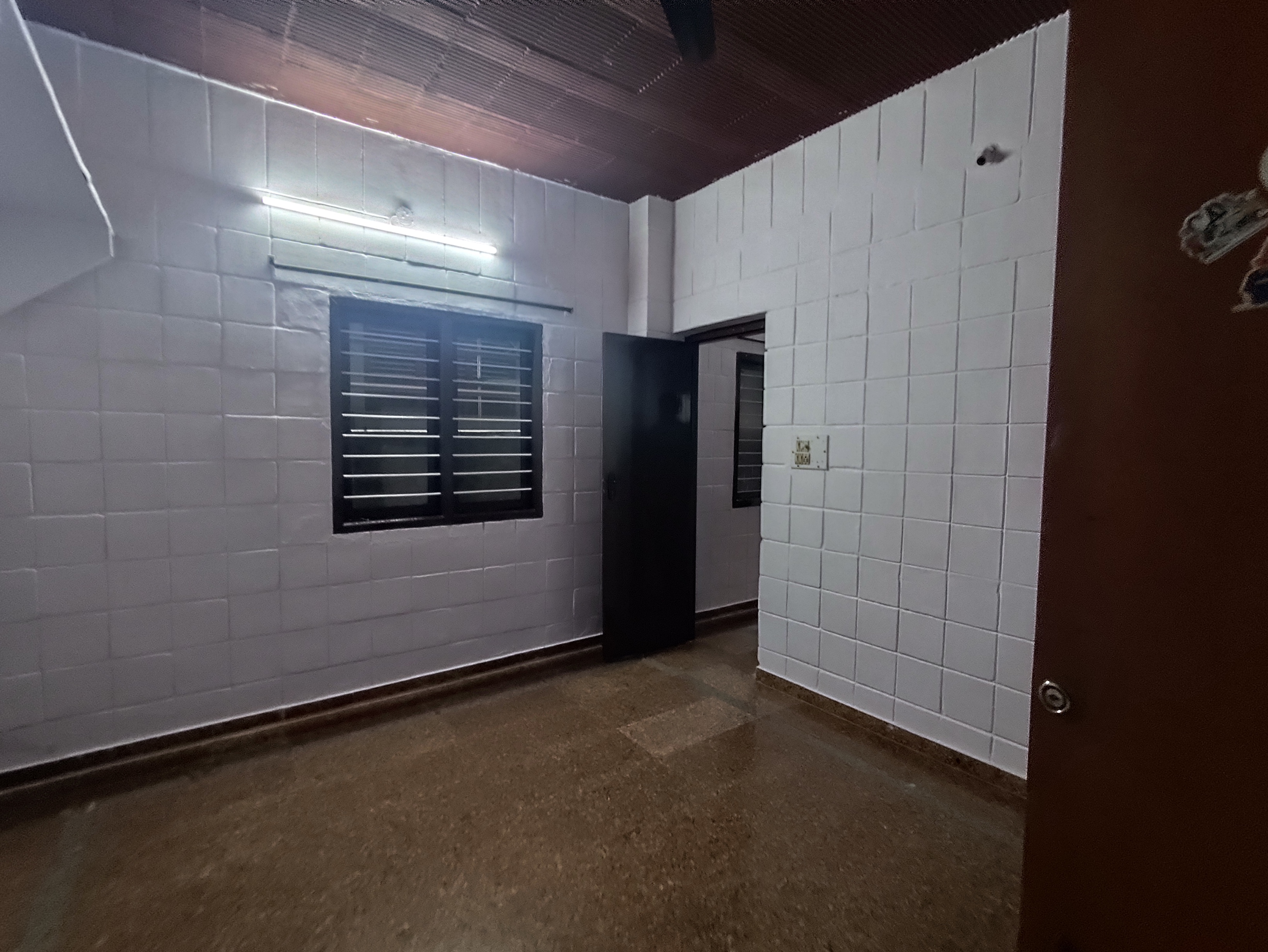 1 BHK Builder Floor For Rent in R Building 