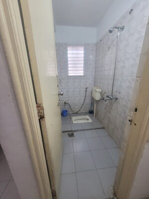 Bathroom in 3 BHK Villa at Sun Empire, Sinhagad – for Rent