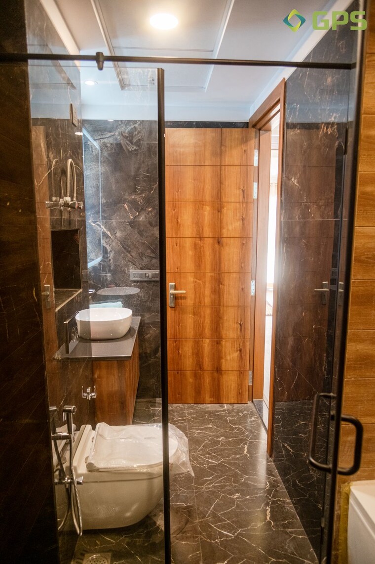 Bathroom, ansal-api-esencia 4 Bedroom 318 Sq.Yd. Builder Floor In Sector 67 Gurgaon 9527306