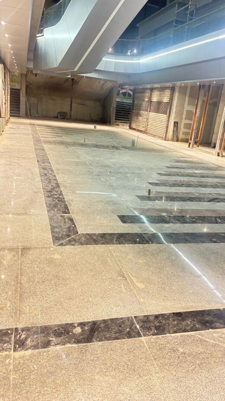 Balcony, ska-arcadia Commercial Shop 355 Sq.Ft. In Wave City Ghaziabad 9527364