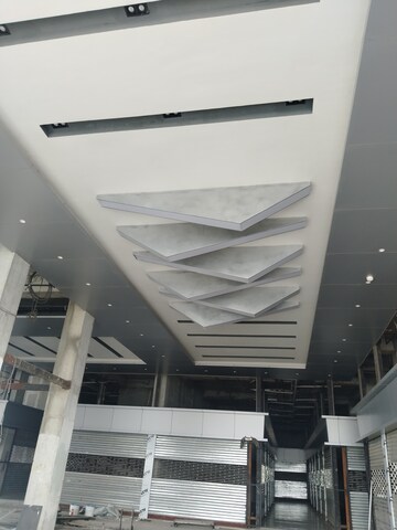 Staircase in  Shop at SKA Arcadia, Wave City – for Sale