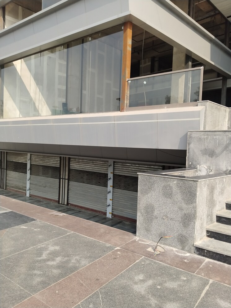 Kitchen, ska-arcadia Commercial Shop 222 Sq.Ft. In Wave City Ghaziabad 9527463