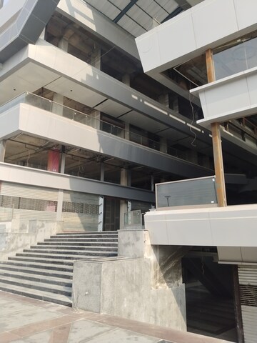  Shop – Exterior View View at SKA Arcadia, Wave City - for Sale