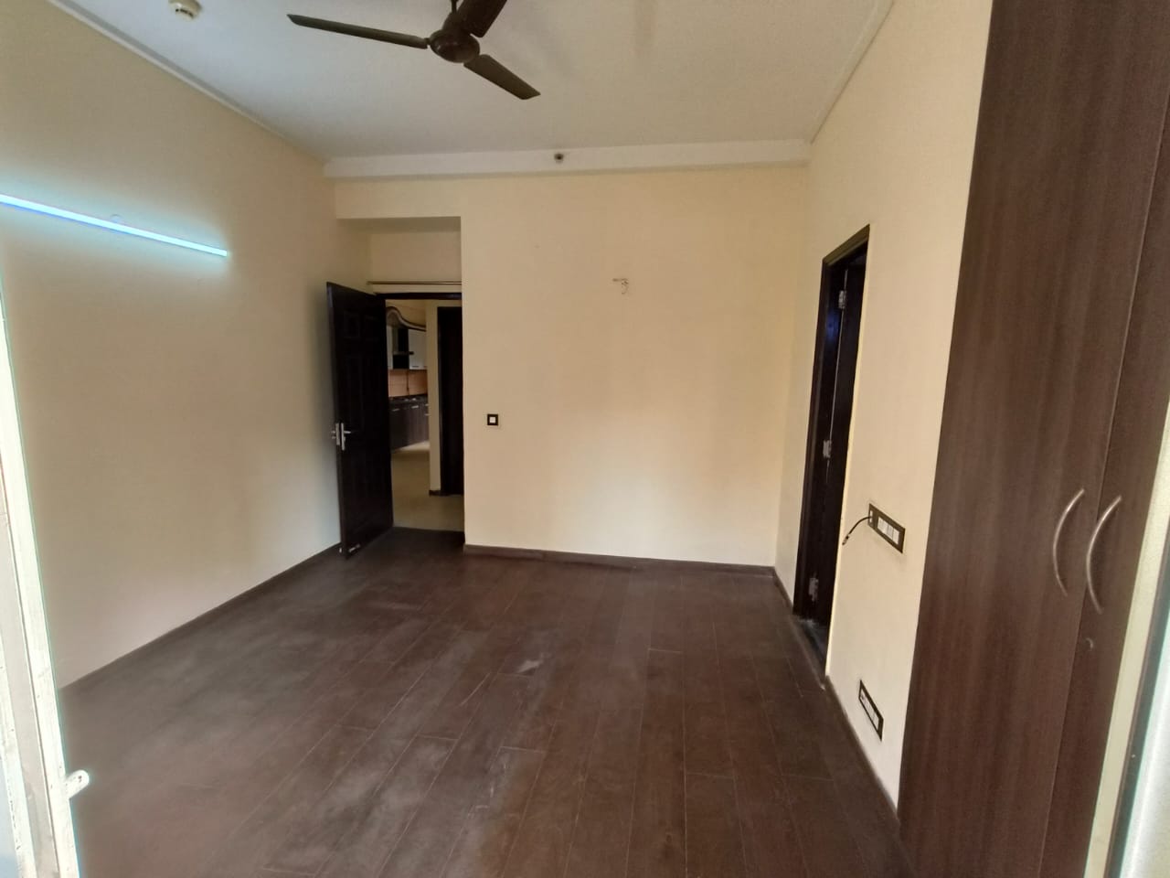 3 BHK Apartment For Sale in Dasnac The Jewel