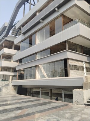  Shop – Exterior View View at SKA Arcadia, Wave City - for Sale