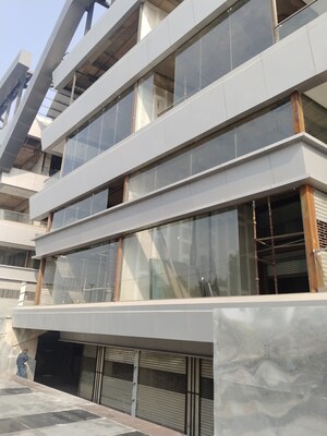  Shop – Exterior View View at SKA Arcadia, Wave City - for Sale