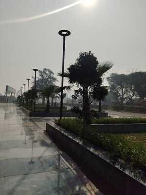  Shop – Garden View at SKA Arcadia, Wave City - for Sale