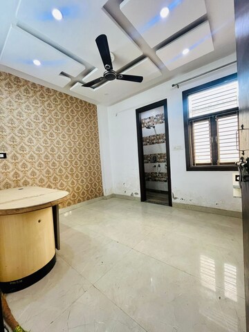 Bedroom in 3 BHK Builder Floor at Dwarka Mor – for Rent