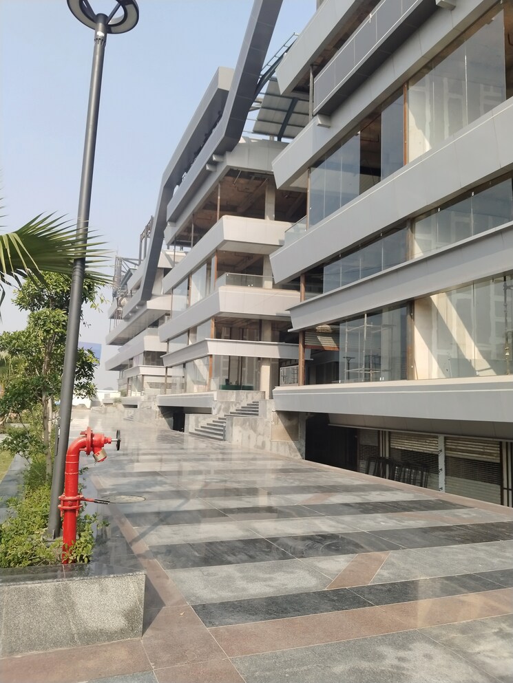 Exterior View, ska-arcadia Commercial Shop 360 Sq.Ft. In Wave City Ghaziabad 9527492