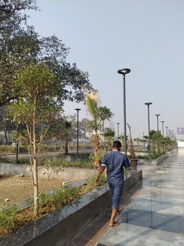  Shop – Garden View at SKA Arcadia, Wave City - for Sale