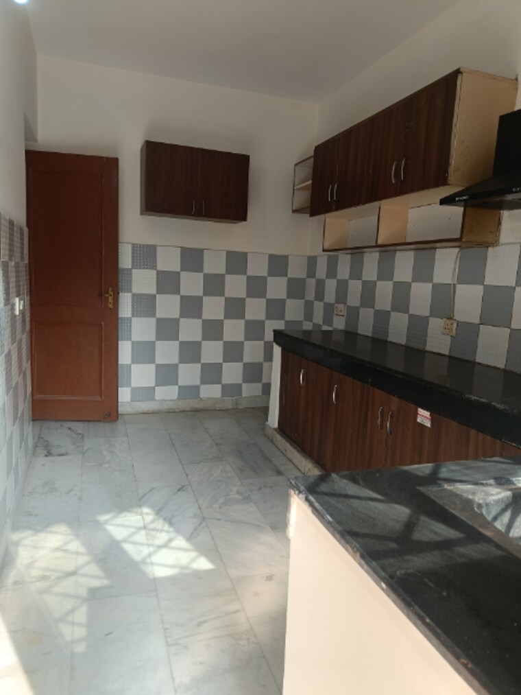 Kitchen, uppal-southend 3 Bedroom 1450 Sq.Ft. Builder Floor In Sector 49 Gurgaon 9527729