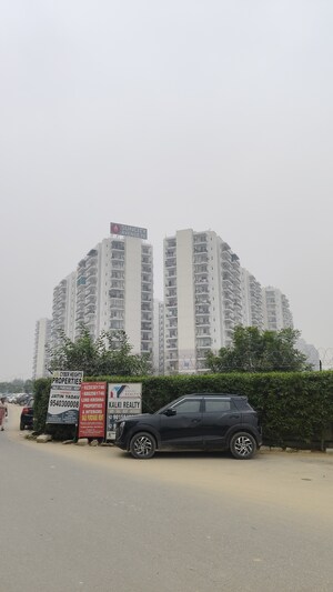 2 BHK Apartment – Exterior View View at Suncity Avenue 76, Sector 76 - for Sale