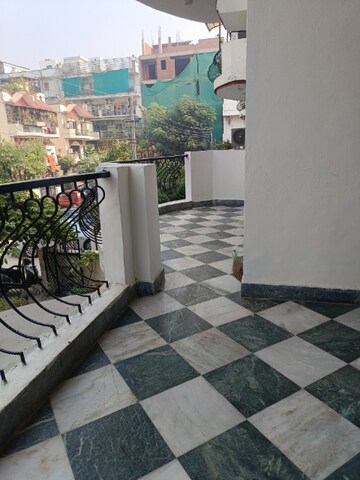 Balcony in 3 BHK Builder Floor at Uppal Southend, Sector 49 – for Rent