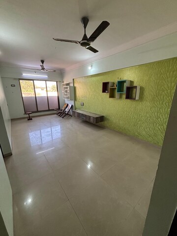 1 BHK Apartment For Rent in Crystal Enclave, Vakola
