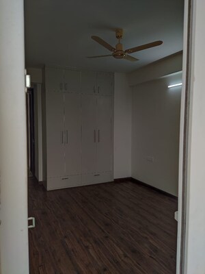 Room in 3 BHK Apartment at Allwin El Spazia, Sanauli – for Sale