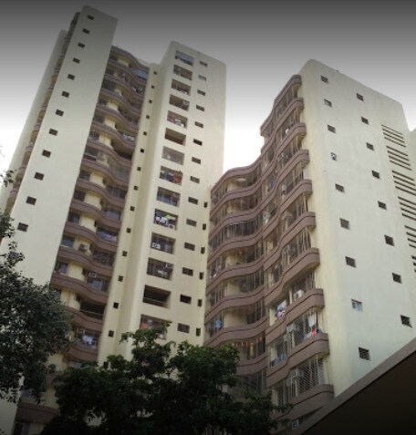 3 BHK + Pooja Room Apartment For Rent in Rustomjee Riviera