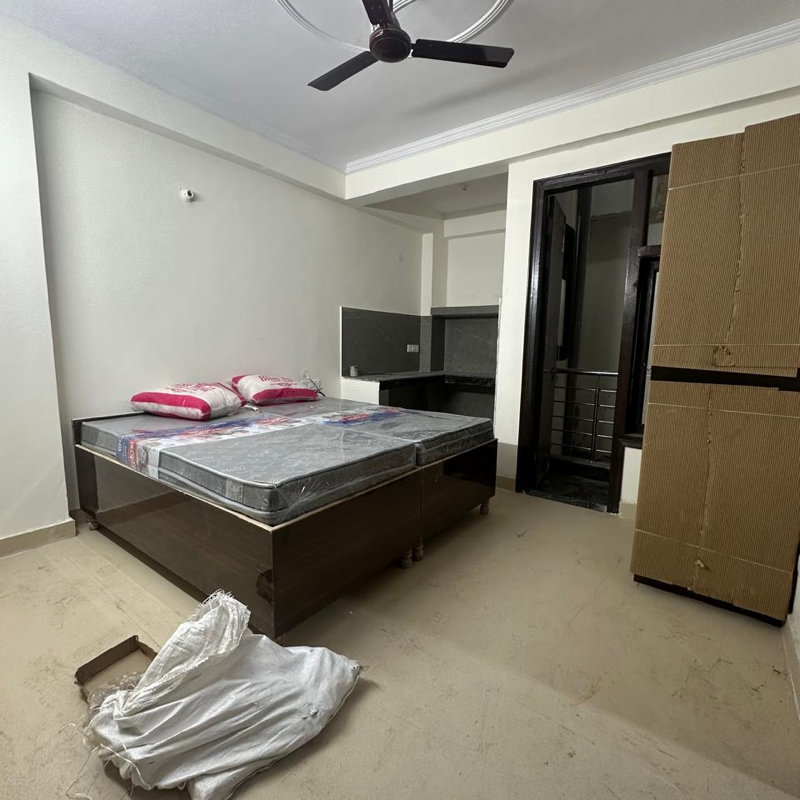 1 RkBuilder Floor For Rent in Katwaria Sarai