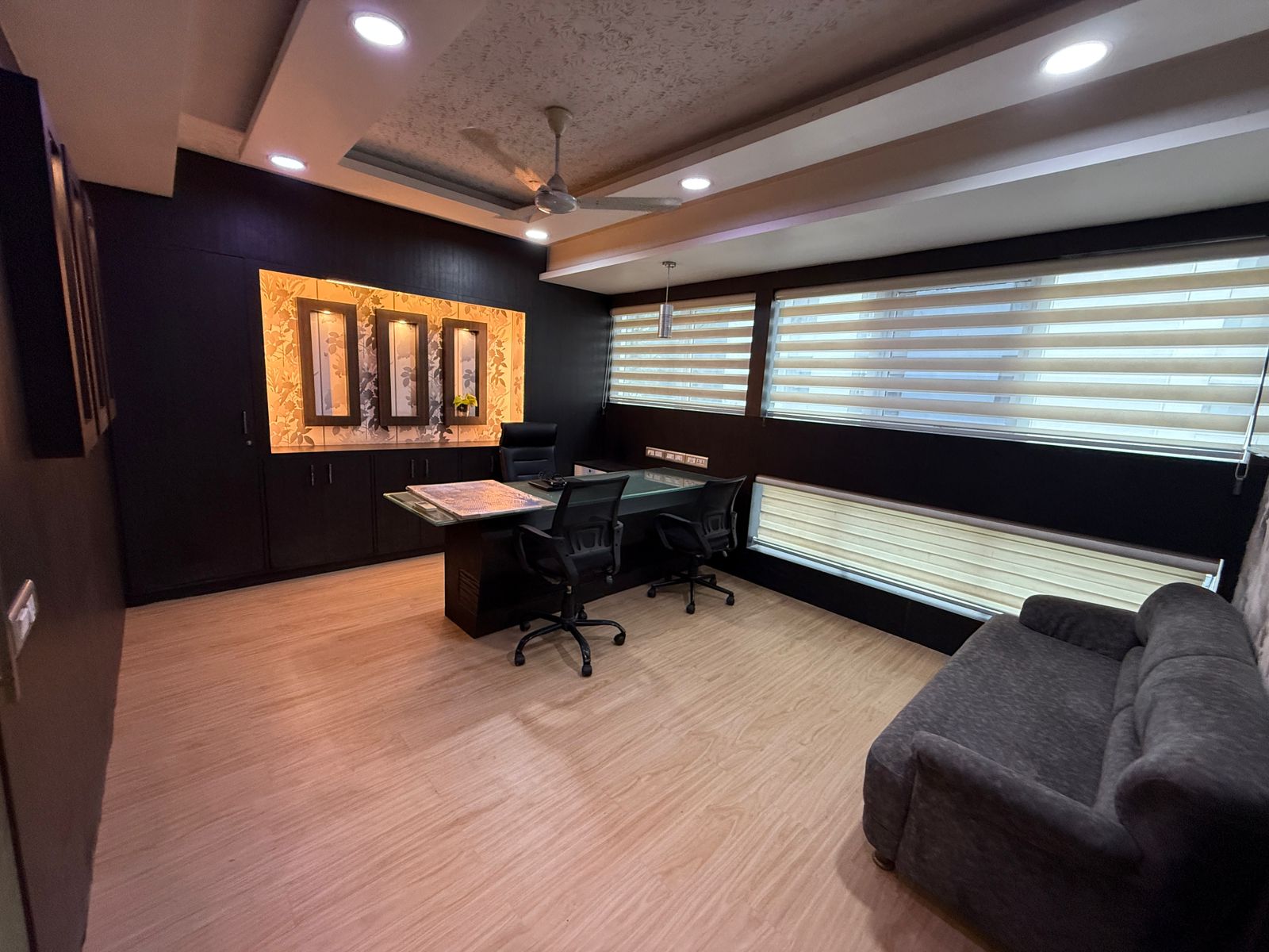Office Space For Rent in Alkapuri