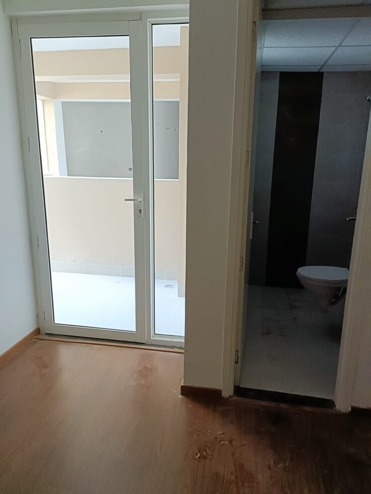 Room, sushma-joynest-zrk 3 Bedroom 1350 Sq.Ft. Apartment In Ghazipur Zirakpur 9527802