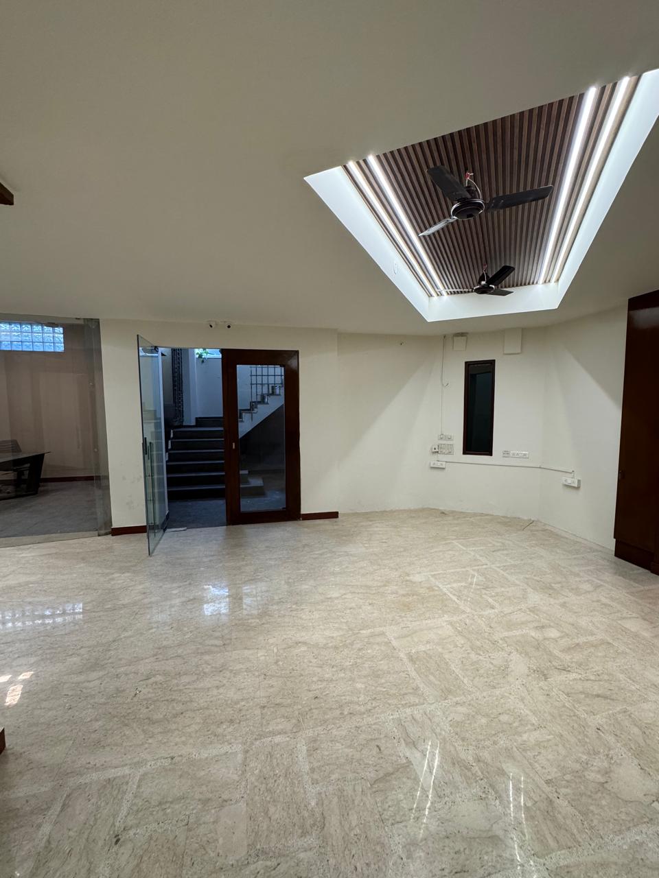 Office Space For Rent in Defence Colony