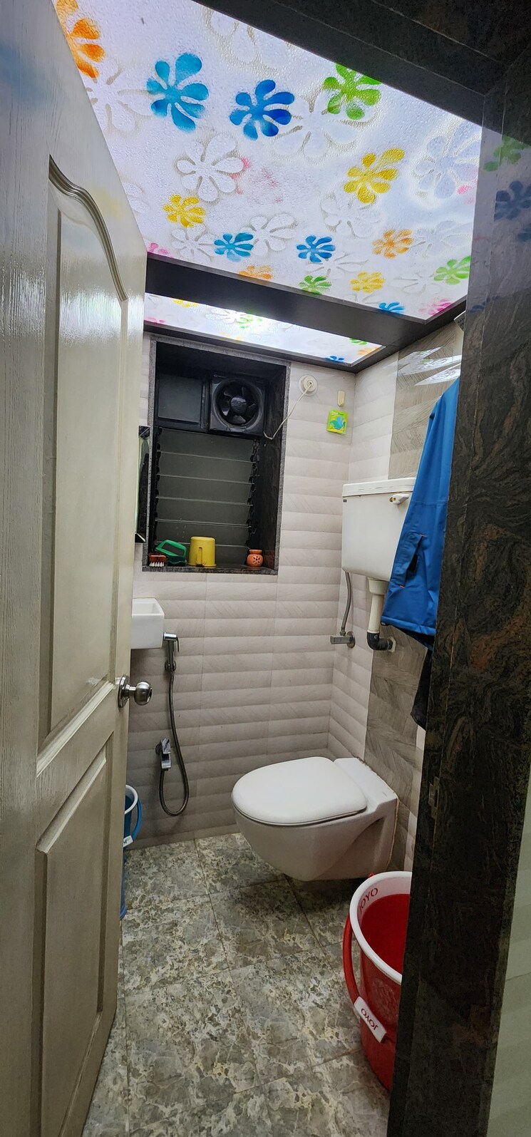 Bathroom, crystal-garden-estate-chs 1.5 Bedroom 485 Sq.Ft. Apartment In Manpada Thane 9527850