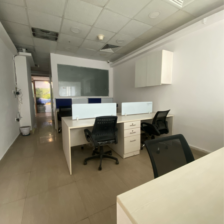 Team Area, assotech-business-cresterra Commercial Office Space 715 Sq.Ft. In Sector 135 Noida 9527875