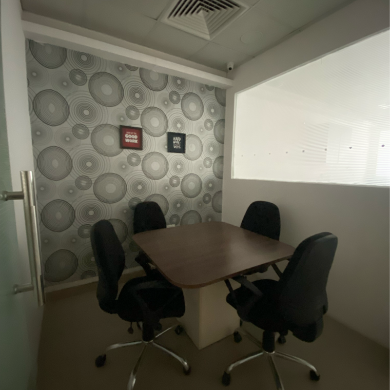 Team Area, assotech-business-cresterra Commercial Office Space 715 Sq.Ft. In Sector 135 Noida 9527875