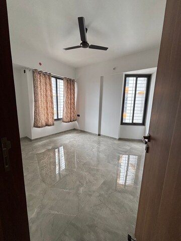 Room in 3 BHK Apartment at Kamalraj Athens, Wakad – for Rent