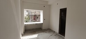 Room in 2 BHK Apartment at Kestopur – for Sale