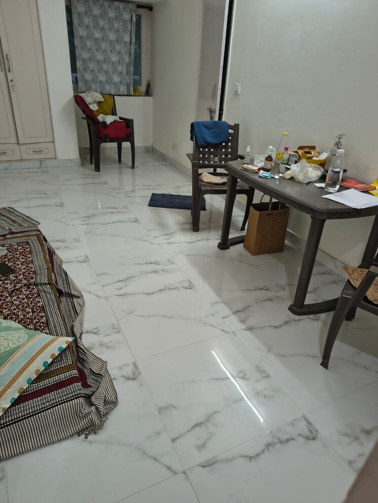 Room, sarita-vihar-pocket-c-rwa 4 Bedroom 2150 Sq.Ft. Apartment In Sarita Vihar Delhi 9527898