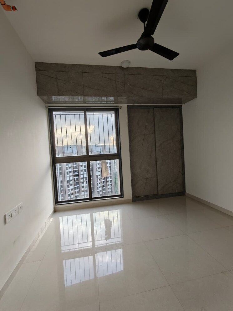 Room, runwal-eirene 3 Bedroom 958 Sq.Ft. Apartment In Balkum Pada Thane 9527900