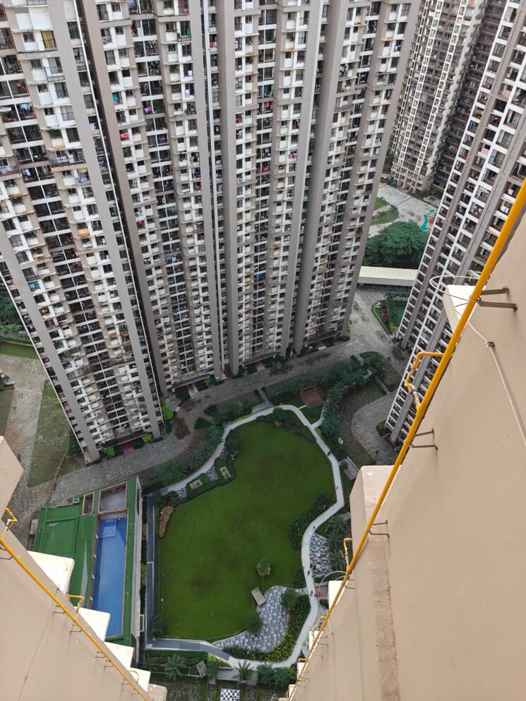 Exterior View, runwal-eirene 3 Bedroom 958 Sq.Ft. Apartment In Balkum Pada Thane 9527900