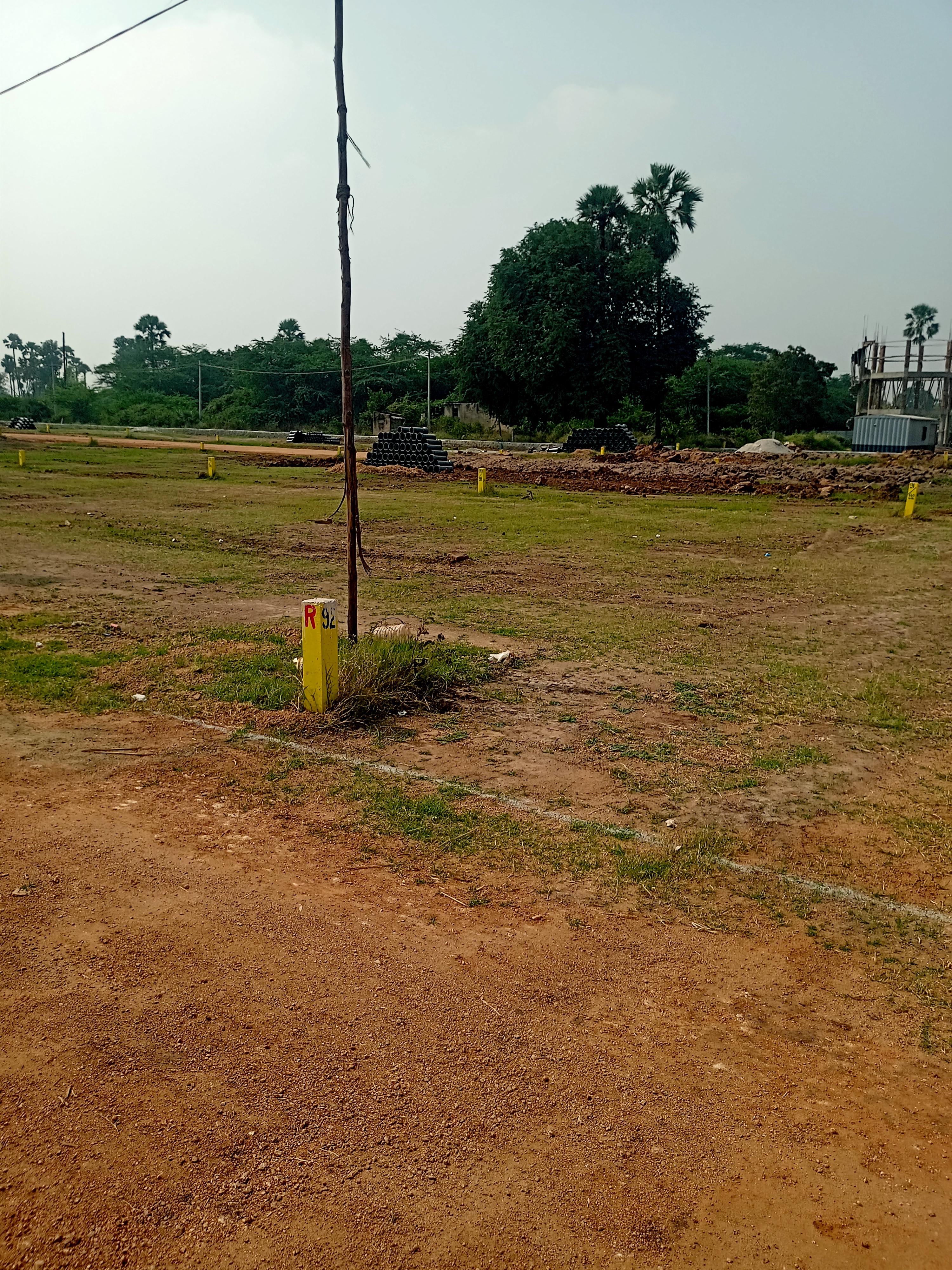 Plot For Sale in Taramatipet