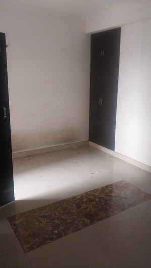 Room in 3.5 BHK Apartment at Sanchar Residency, Raj Nagar Extension – for Sale