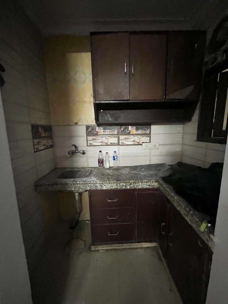 Kitchen, saket 1 RK 500 Sq.Ft. Builder Floor In Saket Delhi 9527970