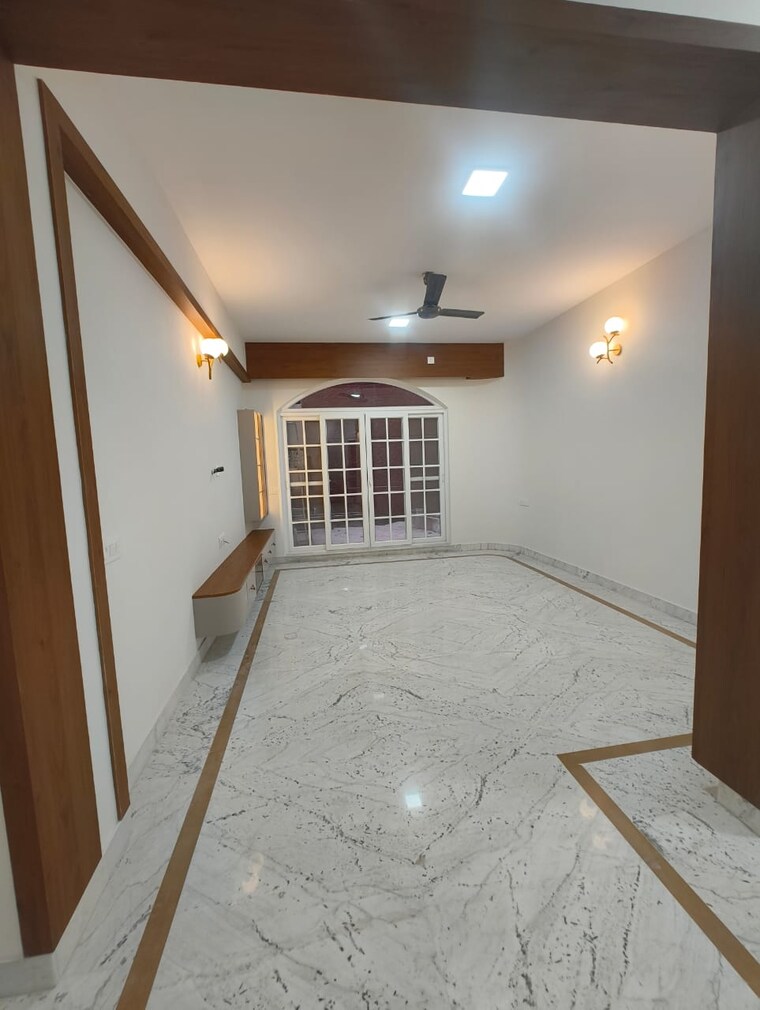 Room, brigade-lavelle-1 3 Bedroom 2500 Sq.Ft. Apartment In Lavelle Road Bangalore 9527972