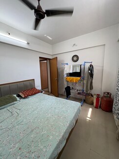 2 BHK + Pooja Room Apartment For Sale in Raunak Unnathi Woods Phase 6