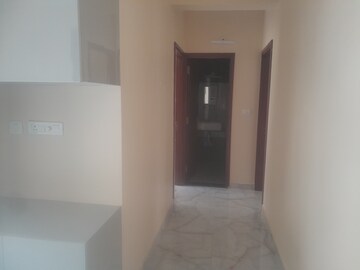 Room in 3 BHK Apartment at Nri Layout – for Rent