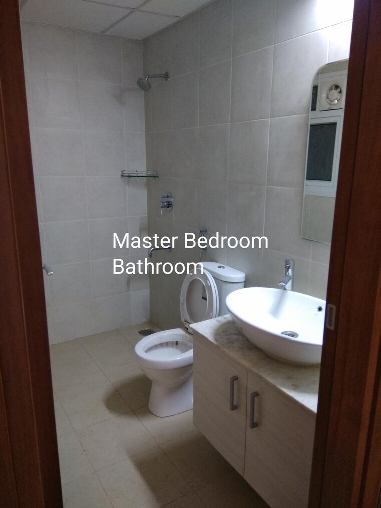 Bathroom, bhartiya-nikoo-homes 2.5 Bedroom 1200 Sq.Ft. Apartment In Thanisandra Main Road Bangalore 9528021
