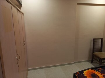 Room in 2 BHK Apartment at Pimple Nilakh – for Rent